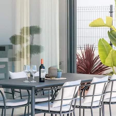 Chimenea 빌라 네르하