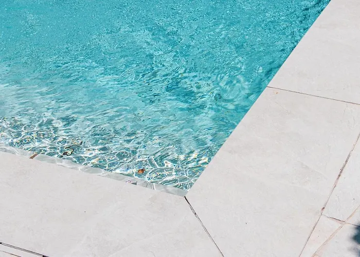 Chimenea ヴィラ *